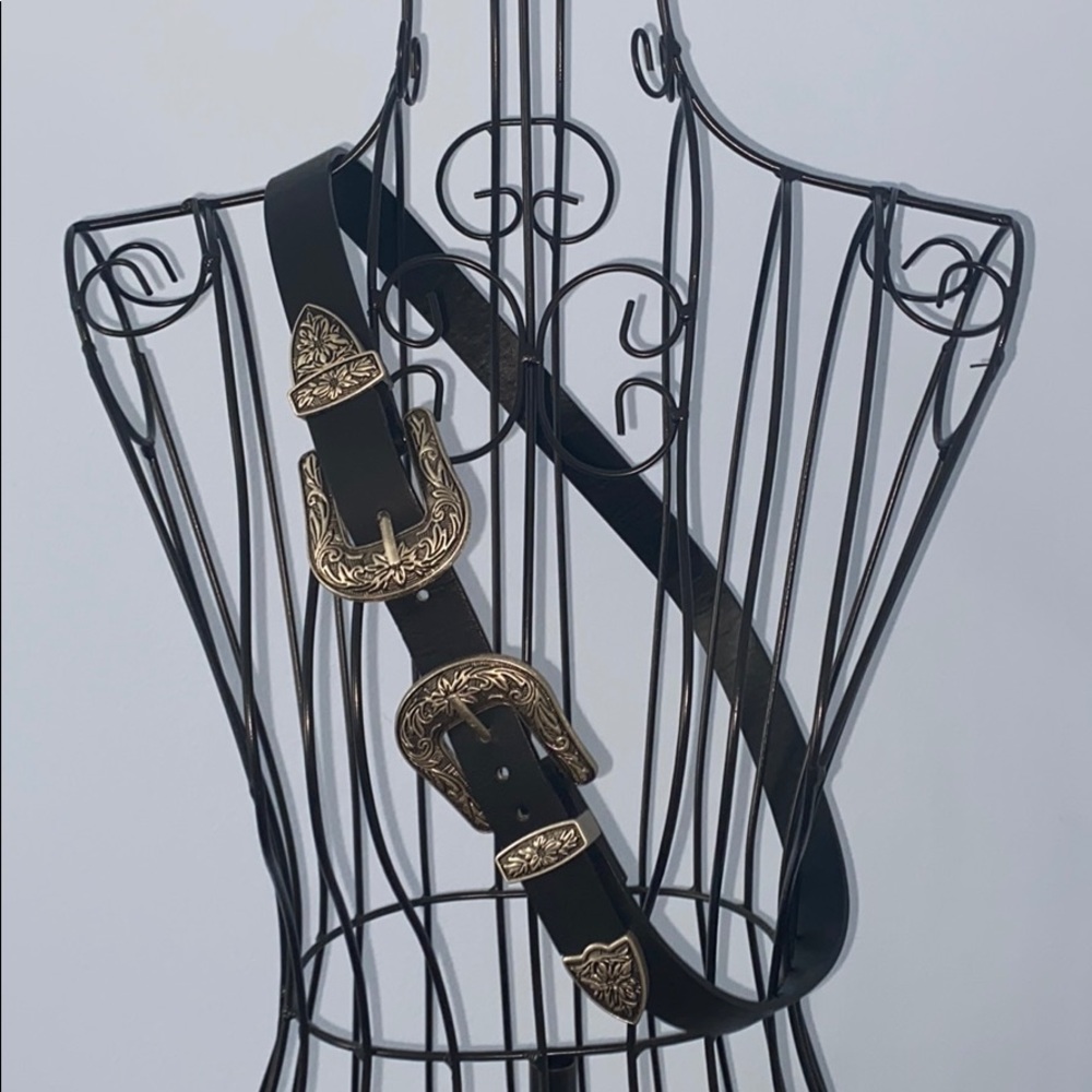 DOUBLE BUCKLE BELT